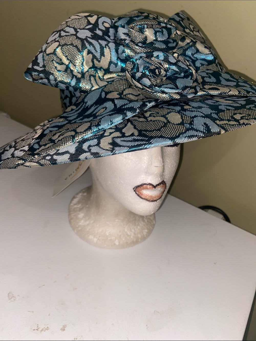 NWT Beautiful Dress Hat / Church Hat by Terramina